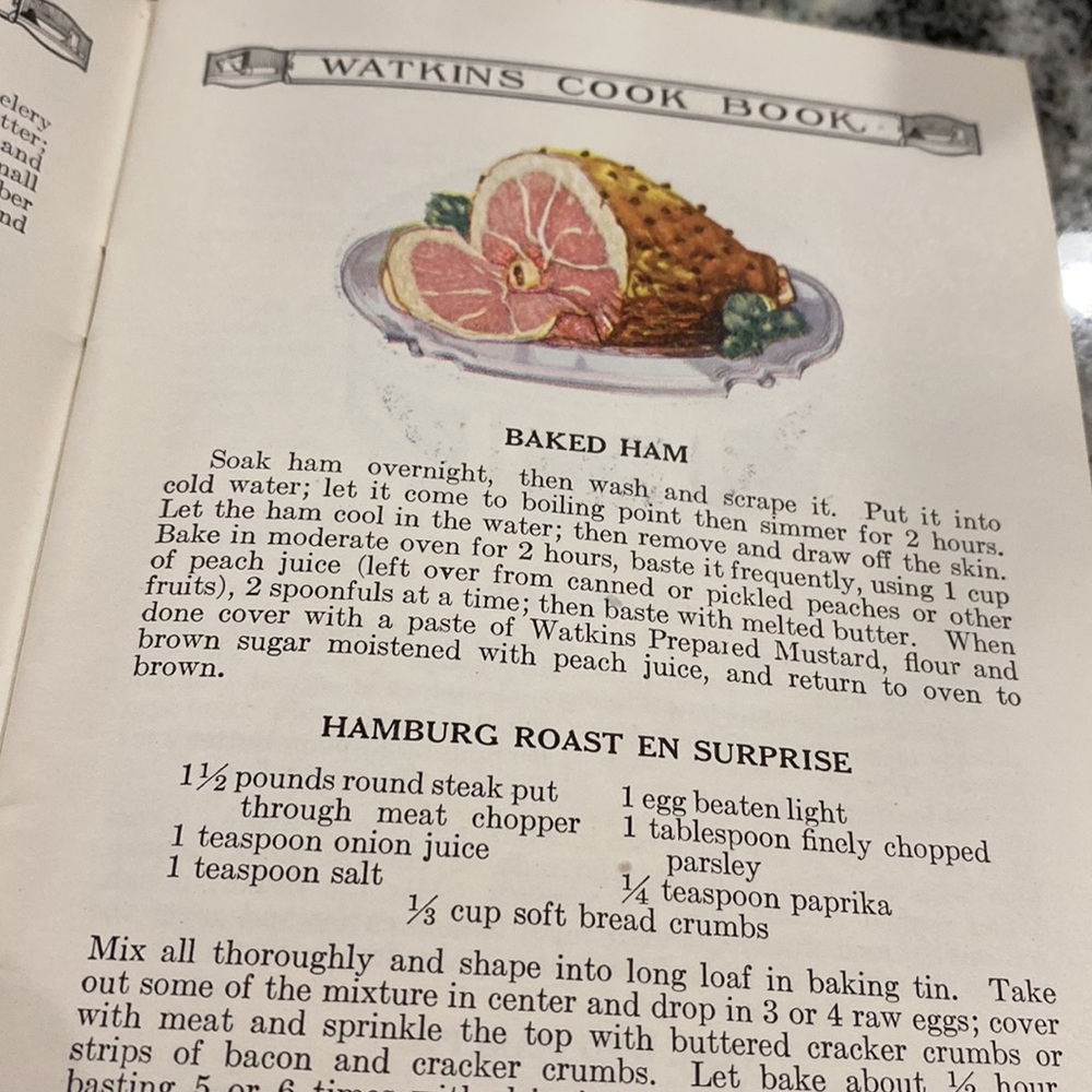 Antique 1st Edition 1925 Watkins Cook Book! - Picture 7 of 10